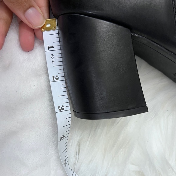 Marc Fisher leather pointed toe ankle boots booties size 10 M - Picture 11 of 15